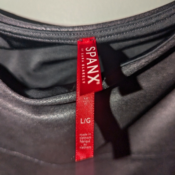 Spanx high waisted faux leather leggings - Picture 3 of 4